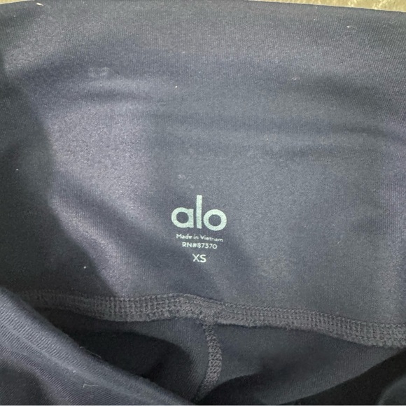 ALO Yoga Elevate Hi-Rise Leggings Navy Gray Mesh Colorblock Size XS GUC - Picture 6 of 12